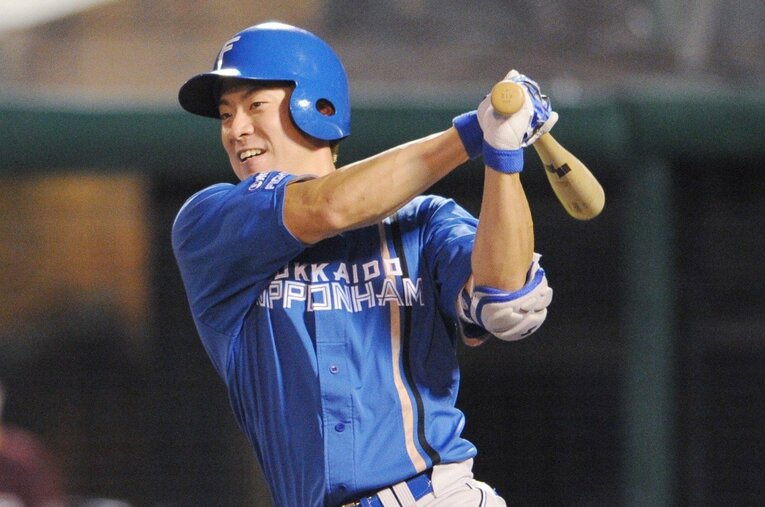 新庄剛志が日本ハム監督に就任した2022年、屈辱の二軍行きから首位打者を獲得した松本剛 ／ photograph by JIJI PRESS