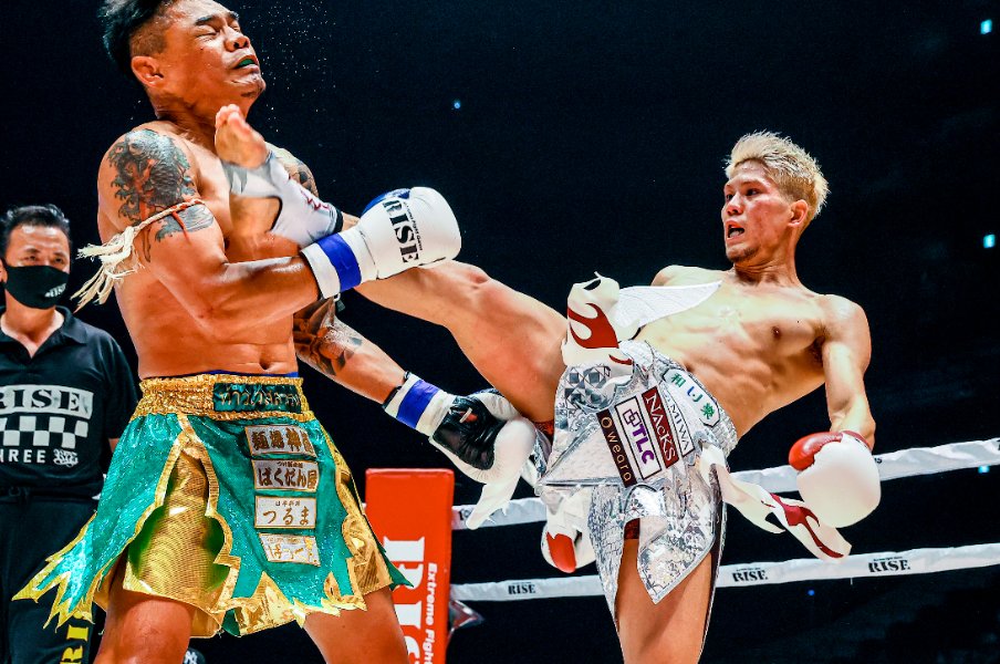 「那須川天心ロス」を払拭するのは誰だ? 試合前にトイレで号泣…“超ビビりファイター”原口健飛23歳が「俺しかおらん」と覚醒した日<Number Web> photograph by Susumu Nagao
