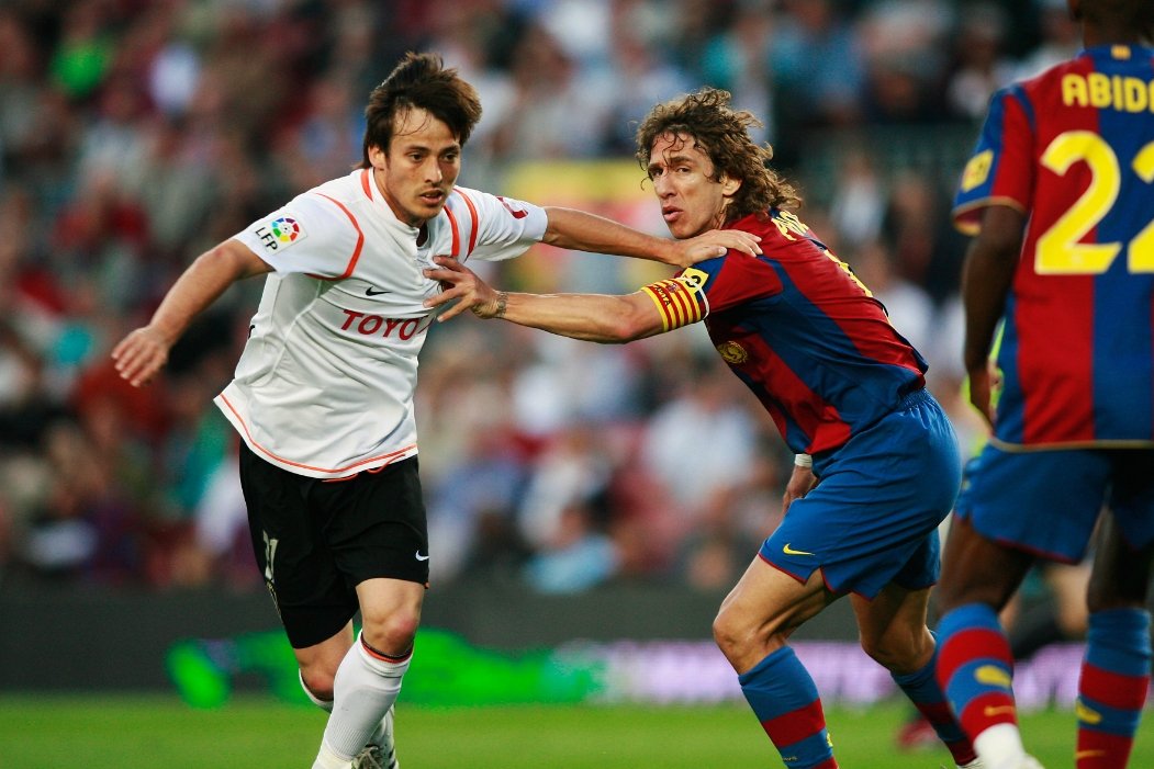 バレンシア時代、バルサのプジョルとマッチアップ　©Daisuke Nakashima