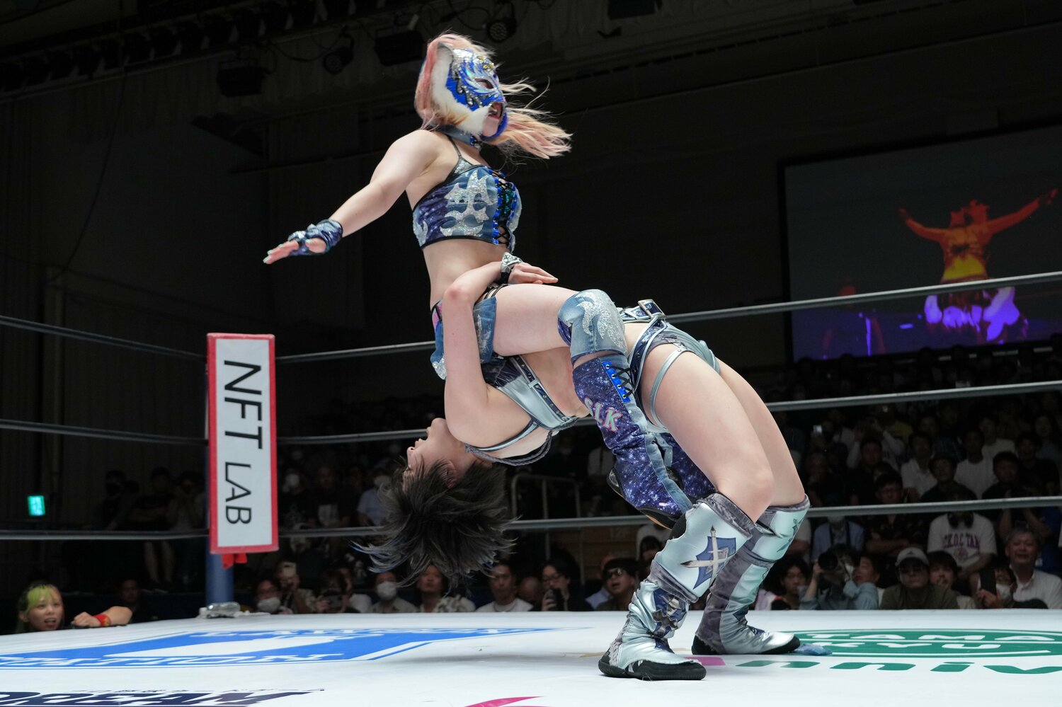 スターライト・キッドも「一番」だと認める安納サオリのジャーマンスープレックス　©Essei Hara