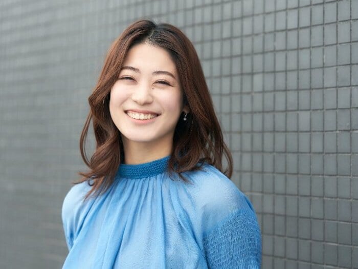 「ロコ・ソラーレに慣れると他国は怖いかも（笑）」解説者・市川美余が語るカーリング女子の見どころ「きっかけは“もぐもぐ”でいい」＜Number Web＞ photograph by Yuki Suenaga