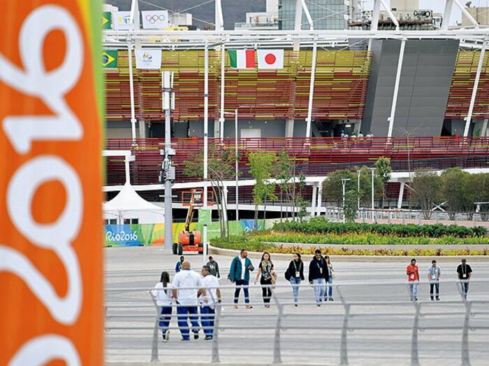 一足先に4年後の五輪へ、東京五輪スタッフも奮闘。～170人がリオ入りし、あらゆることを見学中～＜Number Web＞ photograph by KYODO