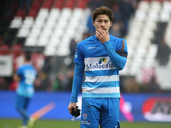 日本人はスケープゴートにされやすい!?中山雄太がオランダで味わう緊張感。＜Number Web＞ photograph by Getty Images