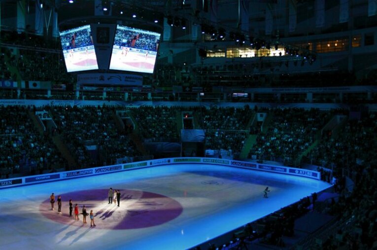 世界フィギュア、震災で代替開催。思い出すスケーターたちの結びつき。(2)