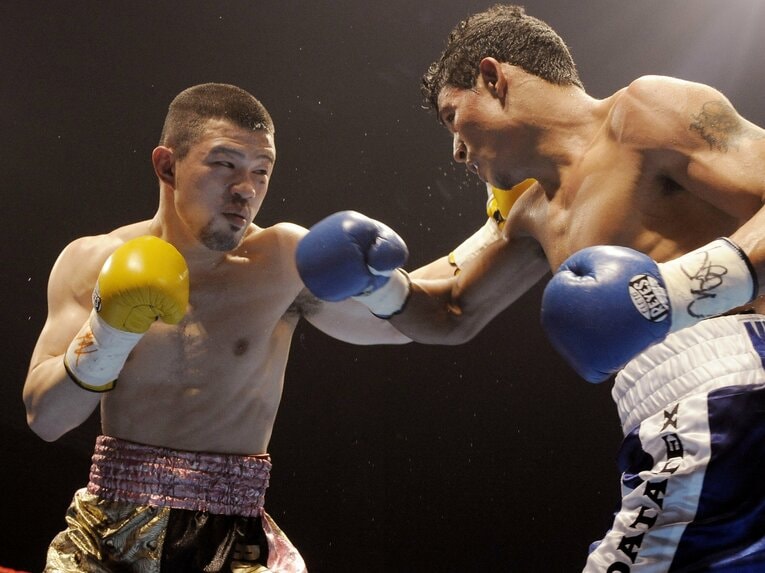 小堀佑介は“ノアの聖地”としても知られるディファ有明でWBA王者ホセ・アルファロに挑んだ　©JIJI PRESS