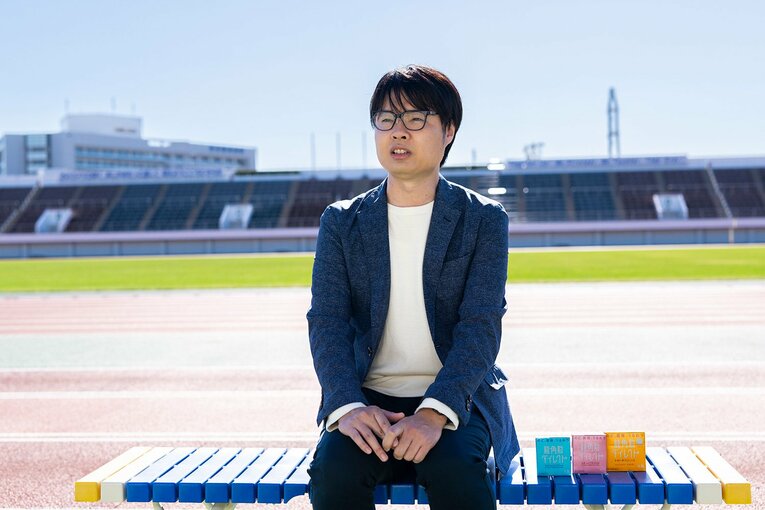 「テレビで見ていたよりも、現実の方がすげえ」。二代目“山の神”柏原竜二がスタートラインで感じた圧倒的な声援の力(4)