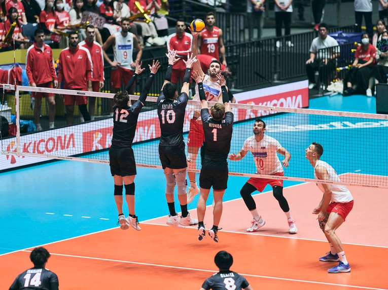 高橋藍、高橋健太郎、西田有志（パリ五輪予選トルコ戦）©︎Yuki Suenaga