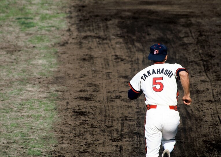 ロッテ時代の高橋慶彦　©BUNGEISHUNJU