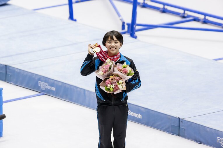 体操・村上茉愛、“恐怖の涙”を乗り越え五輪へ視界良好 「チュソビチナ」成功に見る24歳の確かな進化　(7)