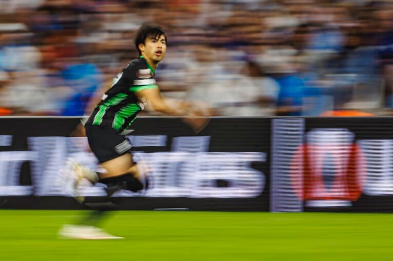 ELマルセイユ戦の三笘薫（全10枚中の3枚目）　©Kiichi Matsumoto