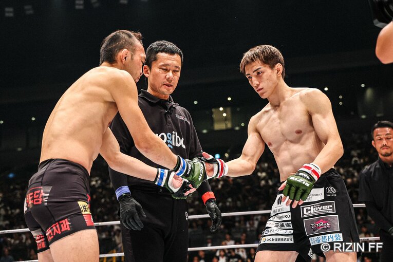 『RIZIN.48』井上直樹vs.キム・スーチョル　©RIZIN FF