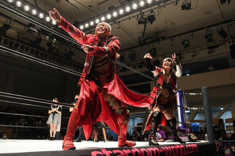 朱里と舞華によるタッグ「ポニーテールと武士道」