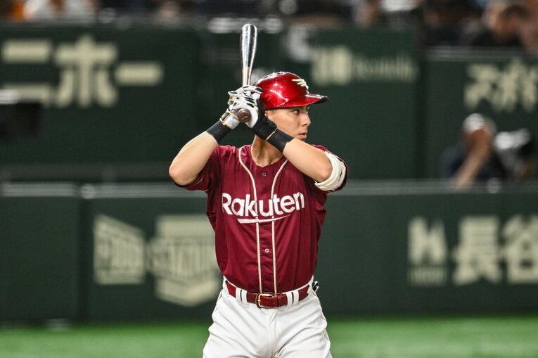 今季はプロ10年目で最多安打のタイトルを獲得　©️Nanae Suzuki