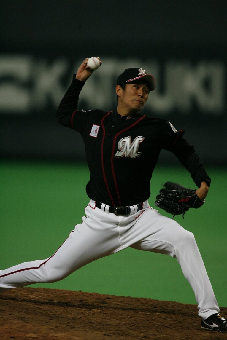 ロッテ時代の久保　©BUNGEISHUNJU