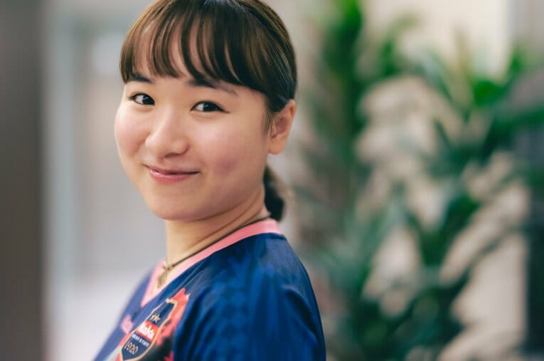 ロングインタビューに応じてくれた伊藤美誠 ／ photograph by Wataru Sato