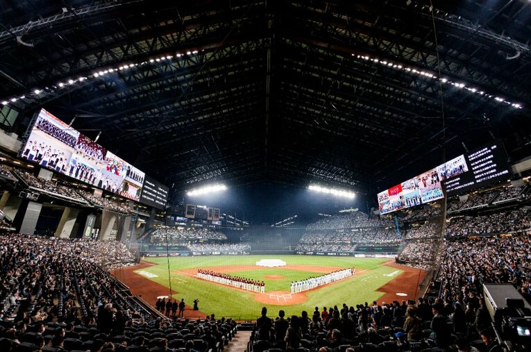 2023年から日本ハムファイターズの本拠地となった「エスコンフィールドHOKKAIDO」 ／ photograph by Kiichi Matsumoto