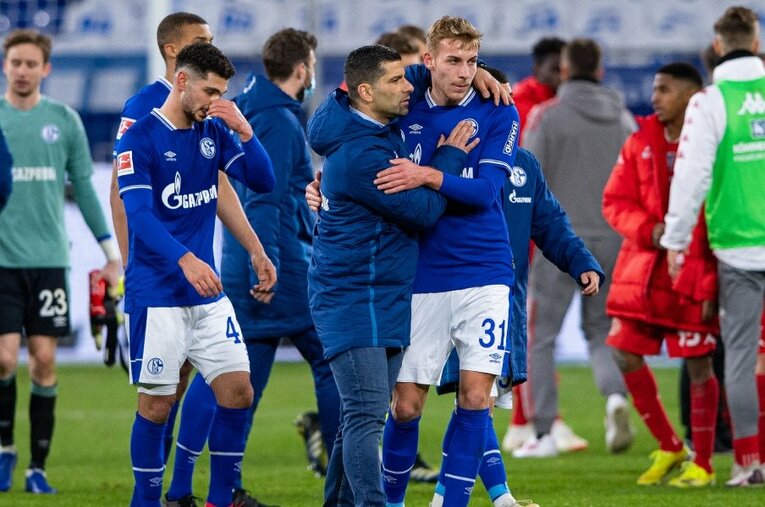 30年ぶりに降格した降格したシャルケ。4度の監督交代も効果を発揮しなかった ／ photograph by Getty Images