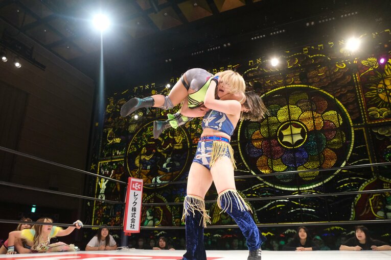 “現役最長身”181センチの女子レスラーに変化？「勝ちたいという感情を…」デビュー1周年、スターダム・HANAKOの“ダイナミックな成長”(51)