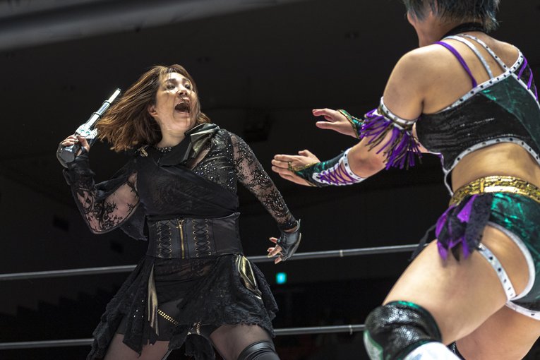 神取＆アジャ＆“W井上”！ レジェンドたちが若手精鋭軍との「3本勝負」で必殺技連発…“お祭り”カードに見た歴史的意義とは？(53)