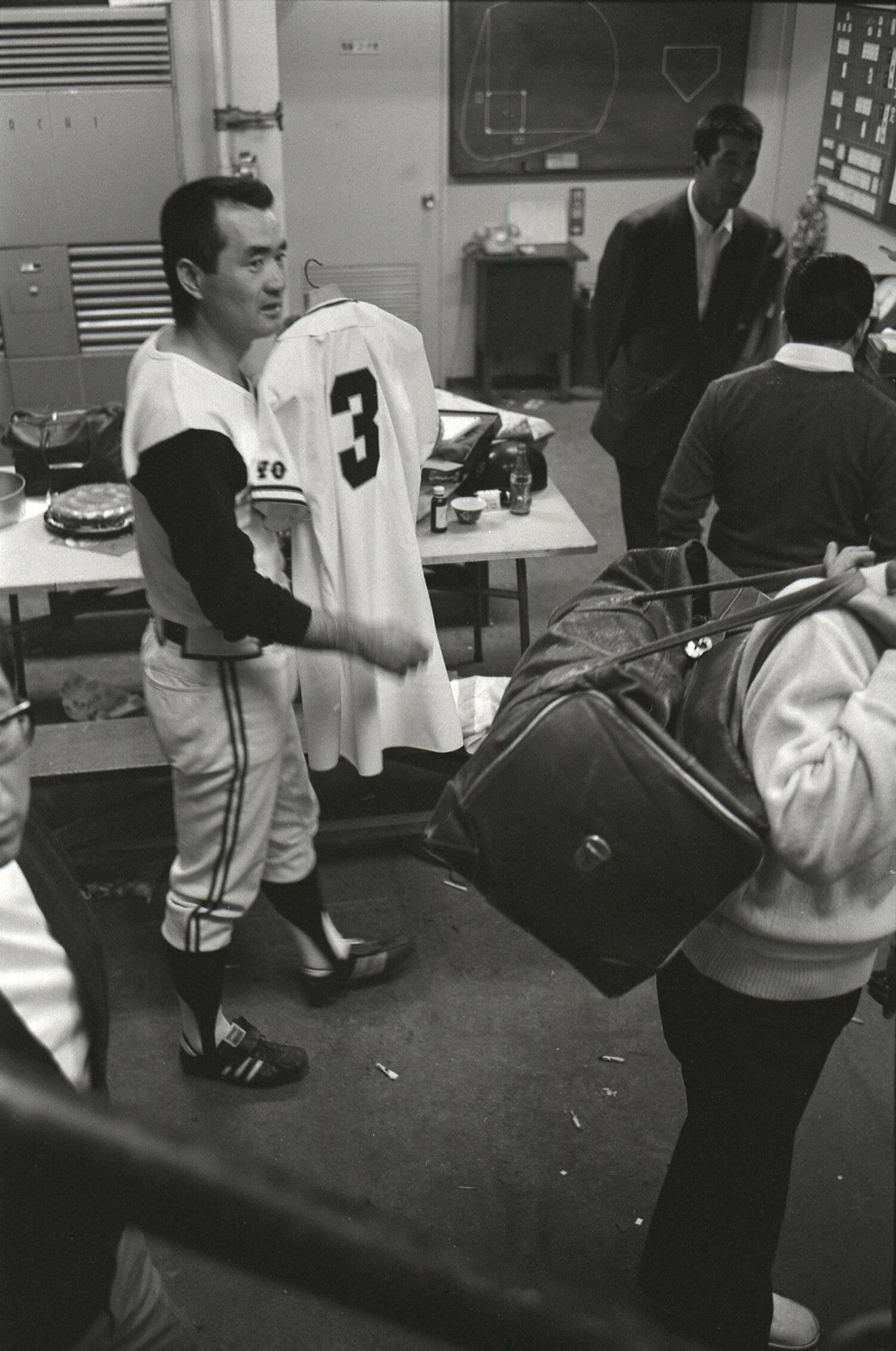 1974年10月14日、長嶋茂雄の現役ラストゲームのロッカールーム ©BUNGEISHUNJU