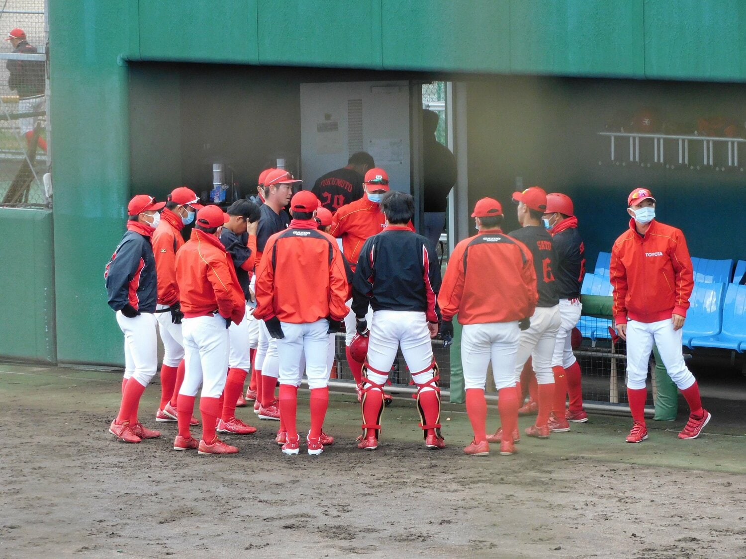 トヨタ自動車の選手たち　©Jun Aida