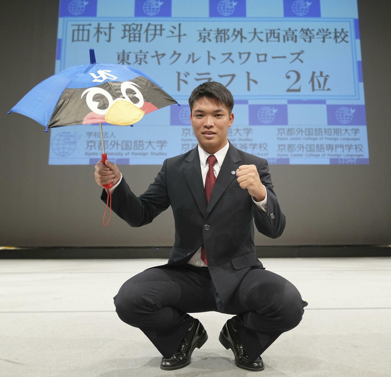 ヤクルト2位指名の西村瑠伊斗外野手（京都外大西高・177cm70kg・右投左打）　©KYODO