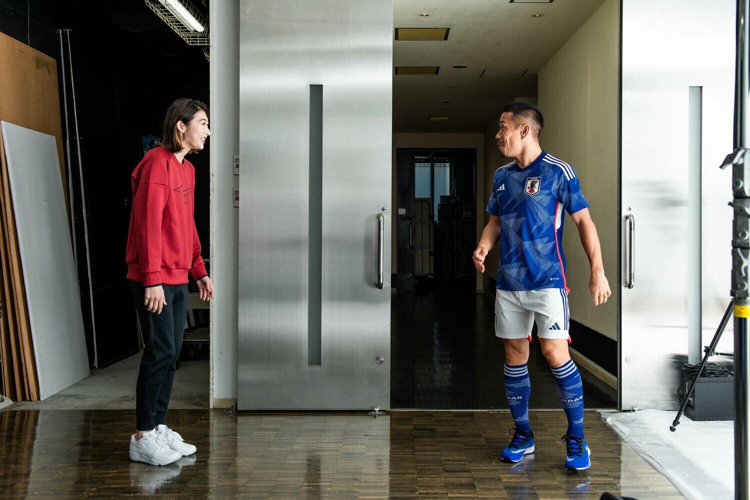 「はじめまして」と、念願だった対面の瞬間　©Atsushi Kondo