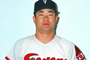 【必読】「野球部の暴力事件で濡れ衣を着せられた」張本勲18歳の巨人入団が消えた日…“無名の高卒1年目”がプロ野球で衝撃を与えるまで「野球をやめなさい」母は心配