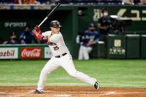 東京五輪代表から巨人・岡本和真がまさかの“落選”…好不調の波と「大事な場面」で“めっきり減ってしまう”ものとは