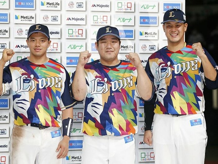 8月に38歳…“王さんとノムさんに次ぐ本塁打王6回”の中村剛也 「アーチスト名人技」復調と狙ってほしい2000安打〈週刊セパ記録〉<Number Web> photograph by Kyodo News