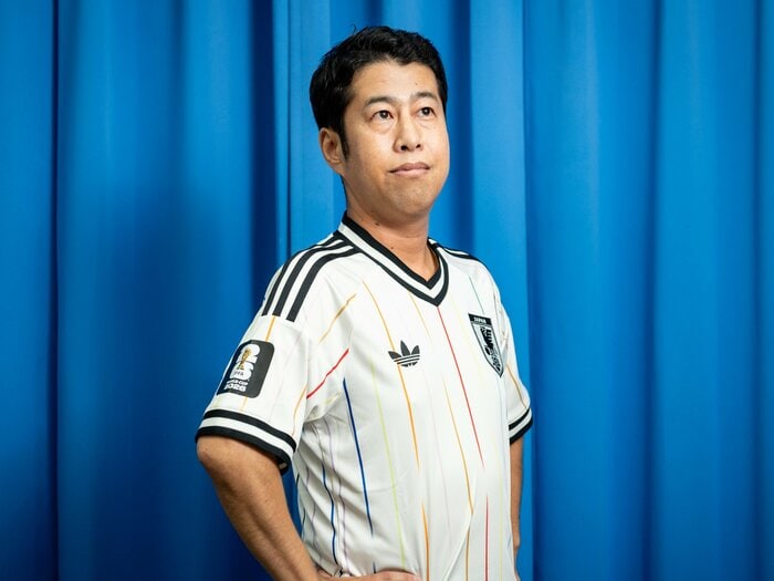 「感動をありがとう！だけでいいとは思ってない」ウエストランド井口が現地取材でみたW杯…選手への「誹謗中傷投稿」に一家言あり＜Number Web＞ photograph by Nanae Suzuki