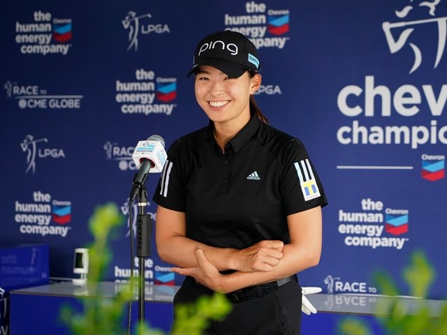 希少入手困難 　イオミック 渋野日向子 選手 優勝記念限定モデルグリップ15本 渋野日向子プロ・全英女子オープン優勝記念 イオミックグリップ