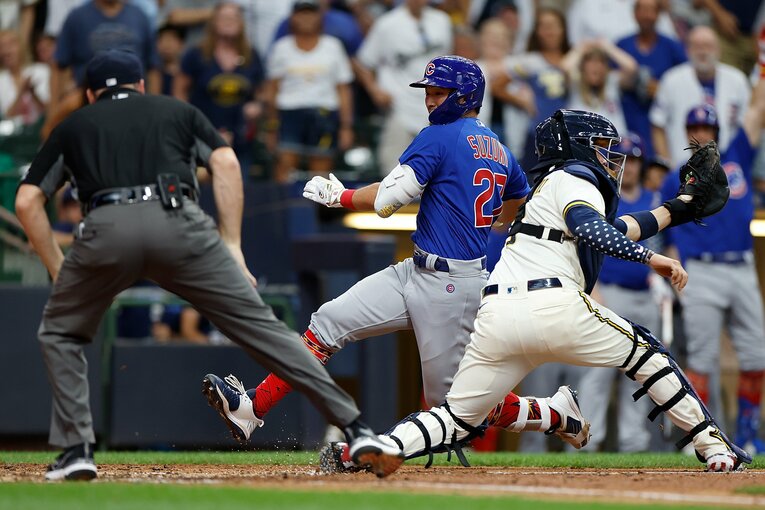 復帰戦でランニングホームランを放った鈴木　©Getty Images