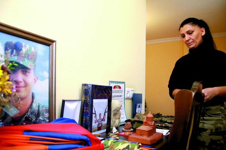 戦争では。多くの若く有望なアスリートがその命を散らしていった