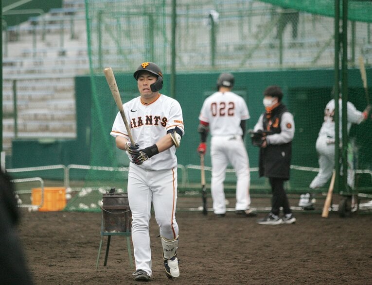 ドラフト1位で高松商業から入団した浅野。1年目でどれだけプロの世界に順応できるか　©︎JIJI PRESS