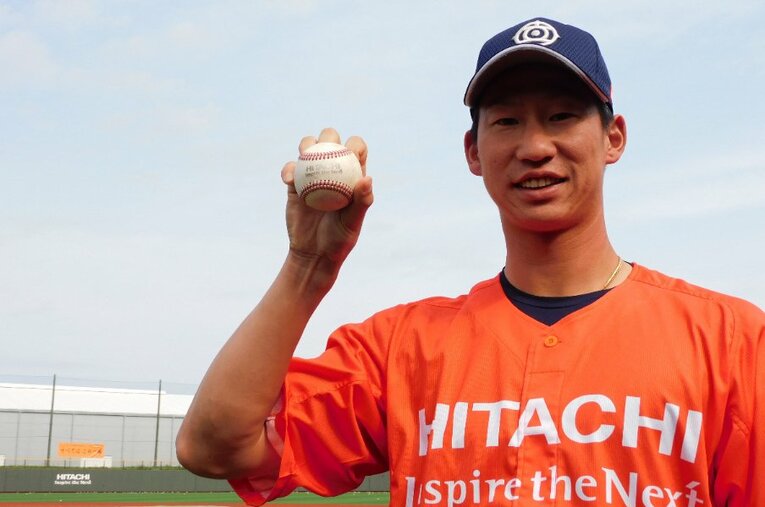 無念の戦力外から一転、WBC出場で宝物のような経験を得た真砂。現在は日立製作所でプレーする ／ photograph by Haruka Sato