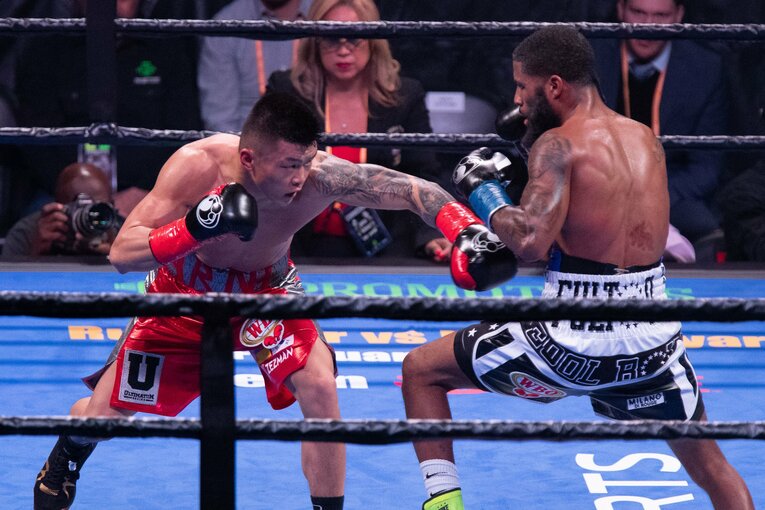 背中の右側に残る傷、本人は過去「トラに襲われてできた傷」と周囲に説明していた　©Getty Images