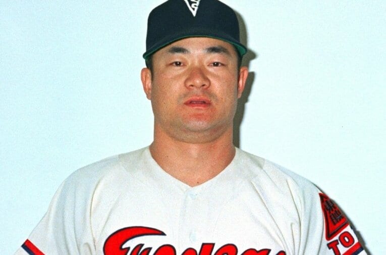 現役時代、日本球界最多の3085安打を積み上げた張本勲 ／ photograph by KYODO