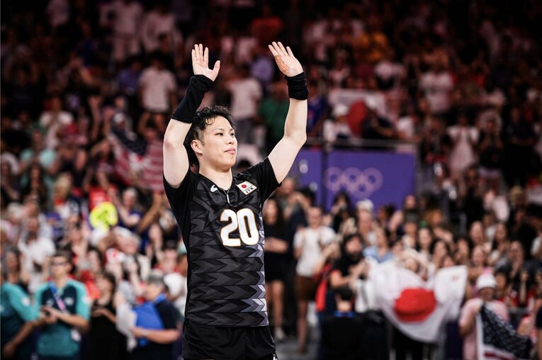 パリ五輪予選ラウンドvsアメリカ　©︎Volleyball World