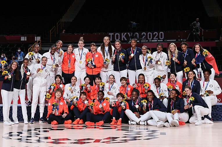 アメリカ代表と決勝戦を戦ったバスケットボール女子日本代表。先駆者・萩原美樹子に激闘を振り返ってもらった ／ photograph by Kaoru Watanabe/JMPA