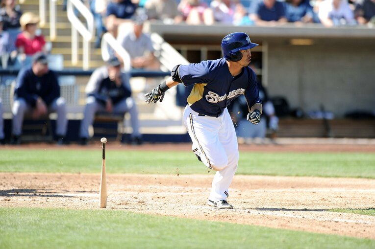 テスト入団からブルワーズでメジャー1年目（2012年）をプレーした青木宣親。151試合出場で打率.288、30盗塁という成績を残した　©︎Getty Images