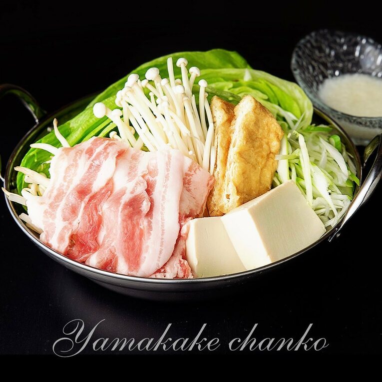 山口俊のお店が提供する「山かけちゃんこ」（本人提供）