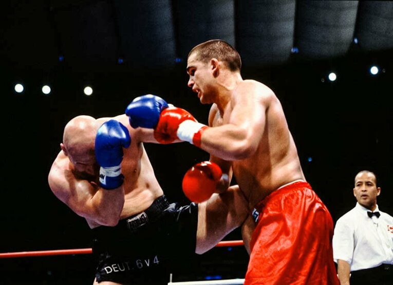 グランプリ準々決勝、3連敗を喫したベルナルドを攻めるアーツ　©Susumu Nagao