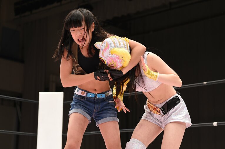 同世代のライバルとして互いを意識してきたAZMとキッド（2016年）　©Essei Hara