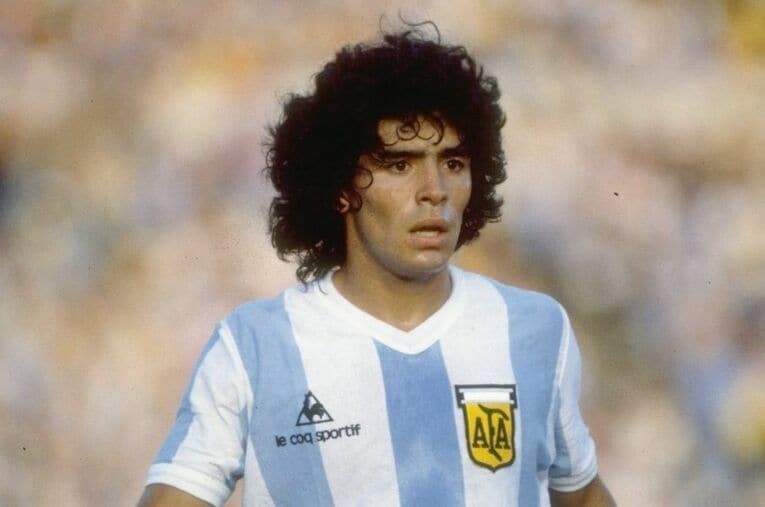 2020年11月25日に60歳で亡くなったディエゴ・マラドーナ。本人着用のお宝グッズとは…？ ／ photograph by Getty Images