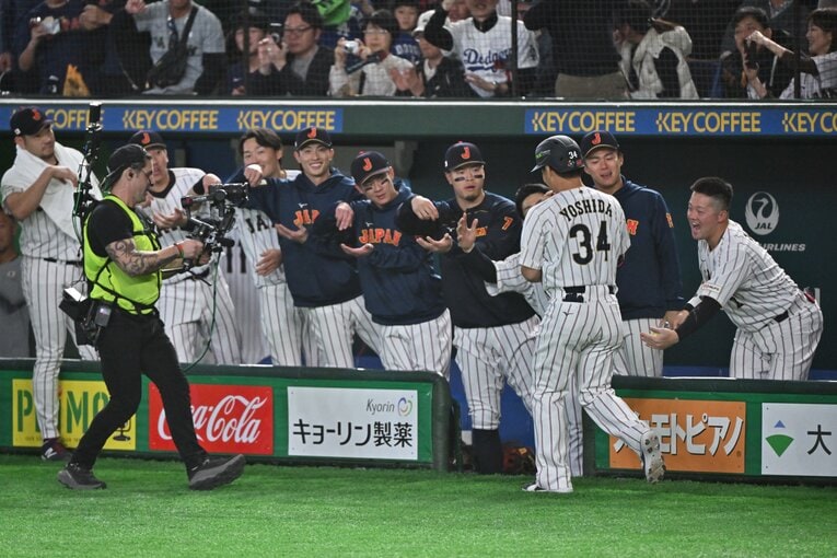 吉田正尚にも一発が！　©️Hideki Sugiyama