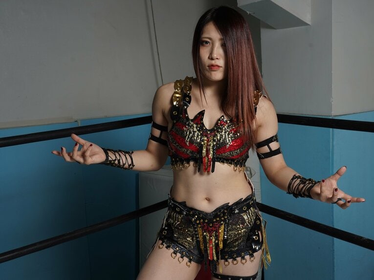 「私が強いの、ビッグダディに育ててもらったからだ」 スターダム・林下詩美が気づいた“赤いベルトの女王”の原点(4)