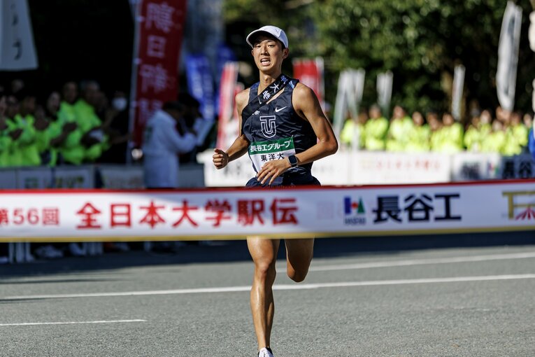 箱根では4区にエントリーされた岸本遼太郎（東洋大）。駅伝シーズンに入ってやや苦戦の観があった東洋大だが箱根に合わせてくるか　©Kiichi Matsumoto