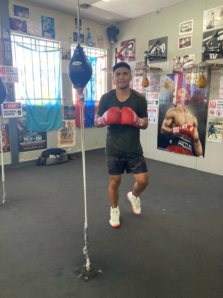 ラスベガスで練習中のマーロン・タパレス　©︎Daisuke Sugiura