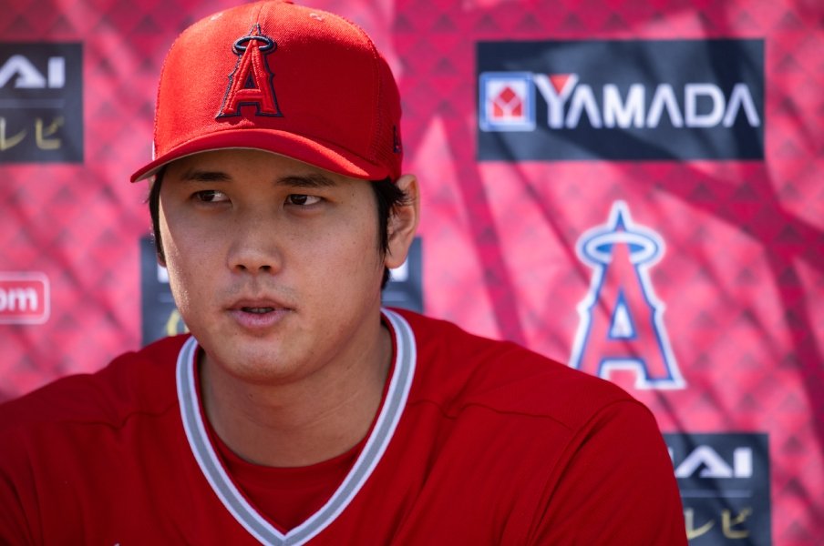 大谷翔平20歳が開幕投手に指名された“2月20日”…栗山監督が「絶対にその日しかない」と語った切実な理由《二刀流はいかに開花したのか?》<Number Web> photograph by Nanae Suzuki